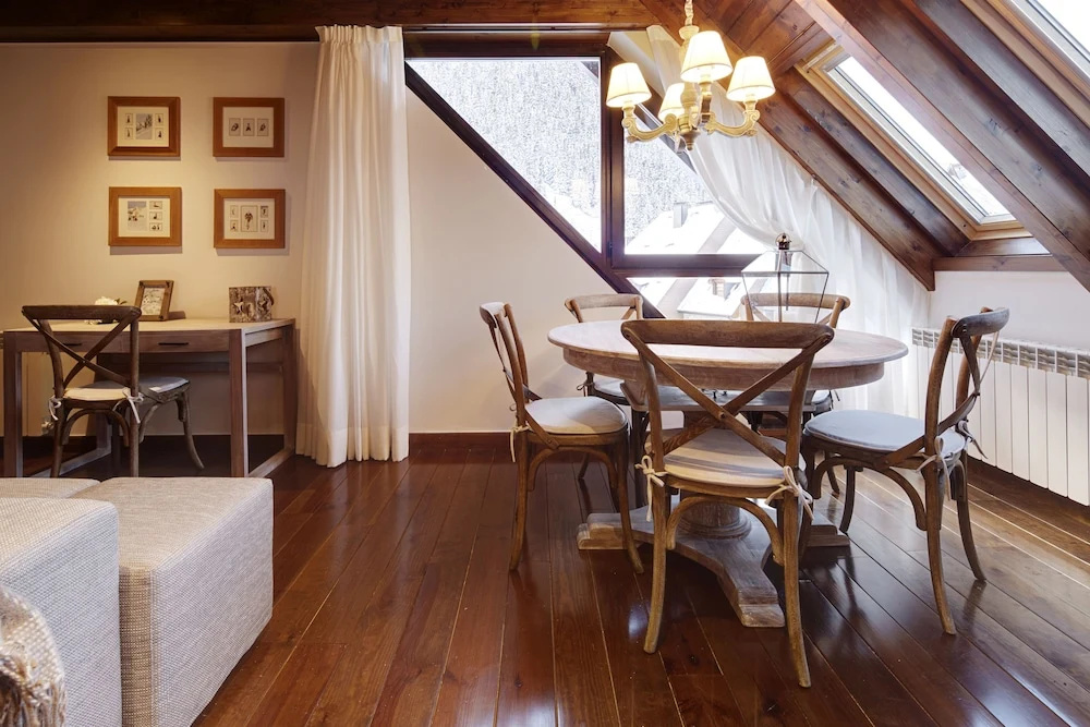 Val de Ruda Luxe 24 by FeelFree Rentals