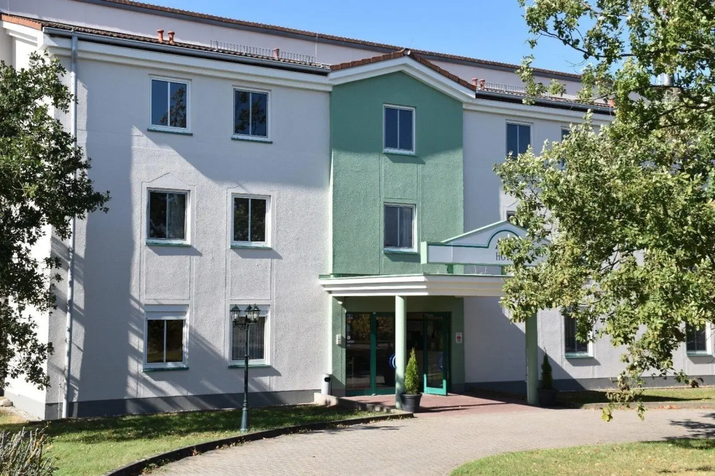 ARC Hotel