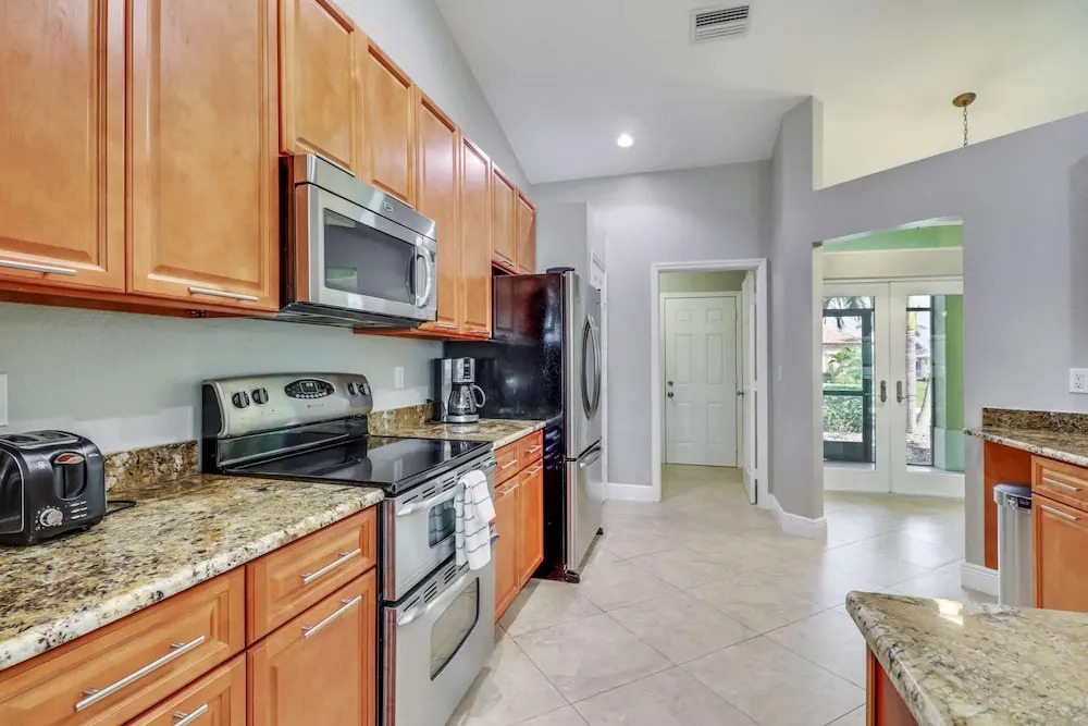 1506 SW 38th Street