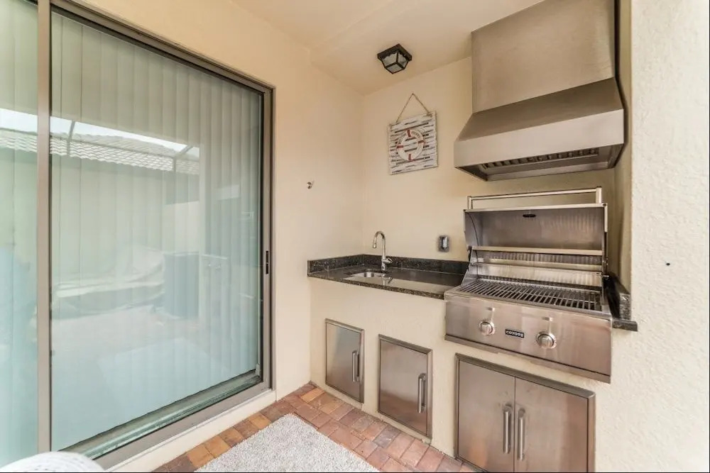 Windsor at Westside 2006 - Five Bedroom Townhome with Private Pool