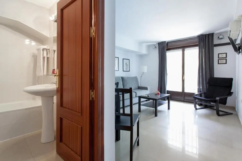 Apartamentos Diaber Laraña