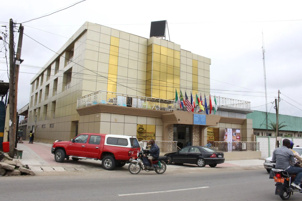 Mbayaville Hotel