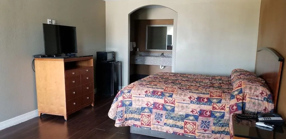 Regency Inn