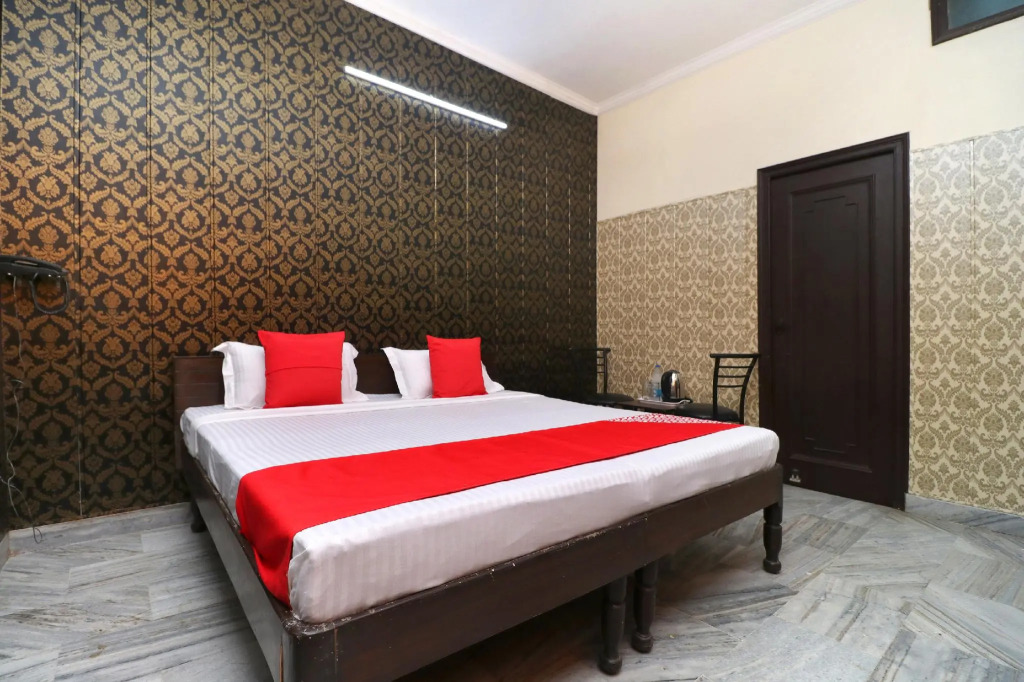 Hotel O Mall Residency