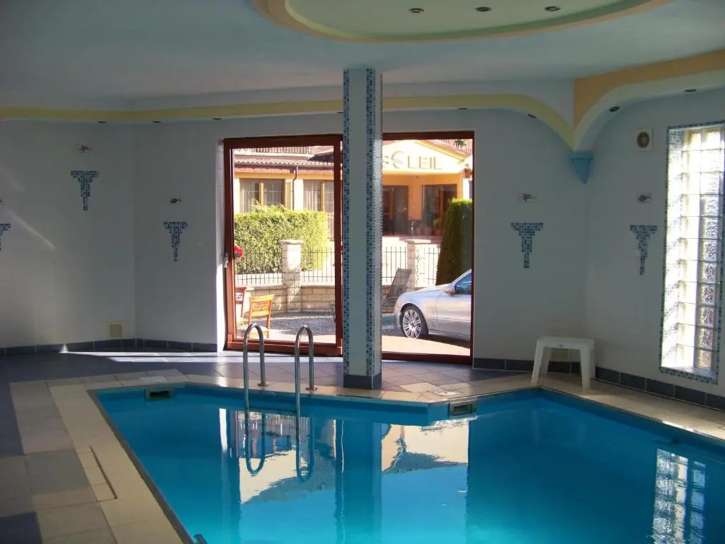 Sapphire Apartment