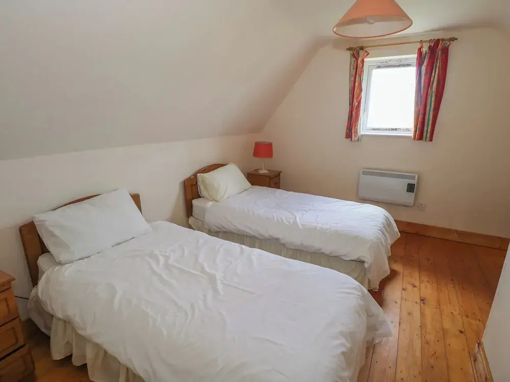 No.5 Beach Cottages