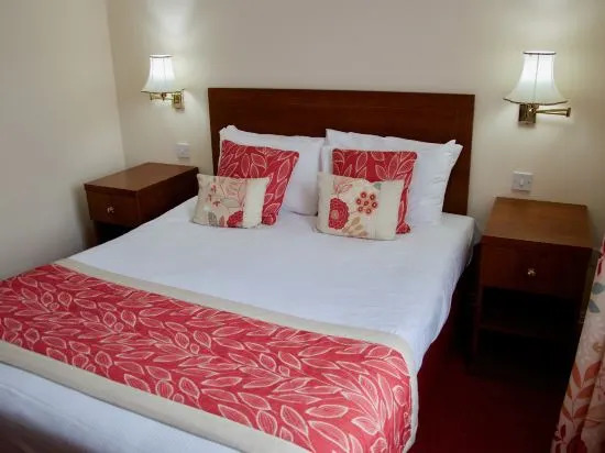 The Emmbrook Inn Hotel