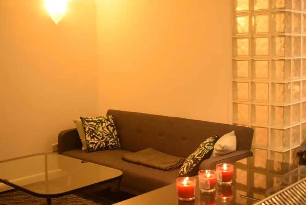 2 Bedroom Apartment in White City