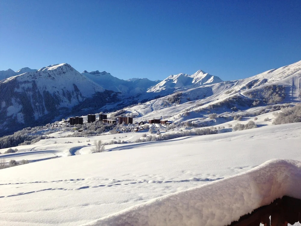Apartment With one Bedroom in Fontcouverte la Toussuire, With Wonderful Mountain View and Furnished Terrace - 10 m From the Slopes