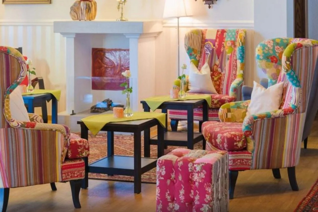 Almfrieden Hotel & Romantikchalet