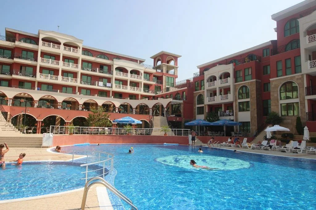 Menada Saint George Apartments