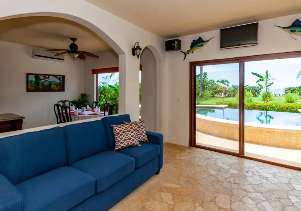 Casa Tigre - Large 7 bedroom Oceanfront Retreat Home