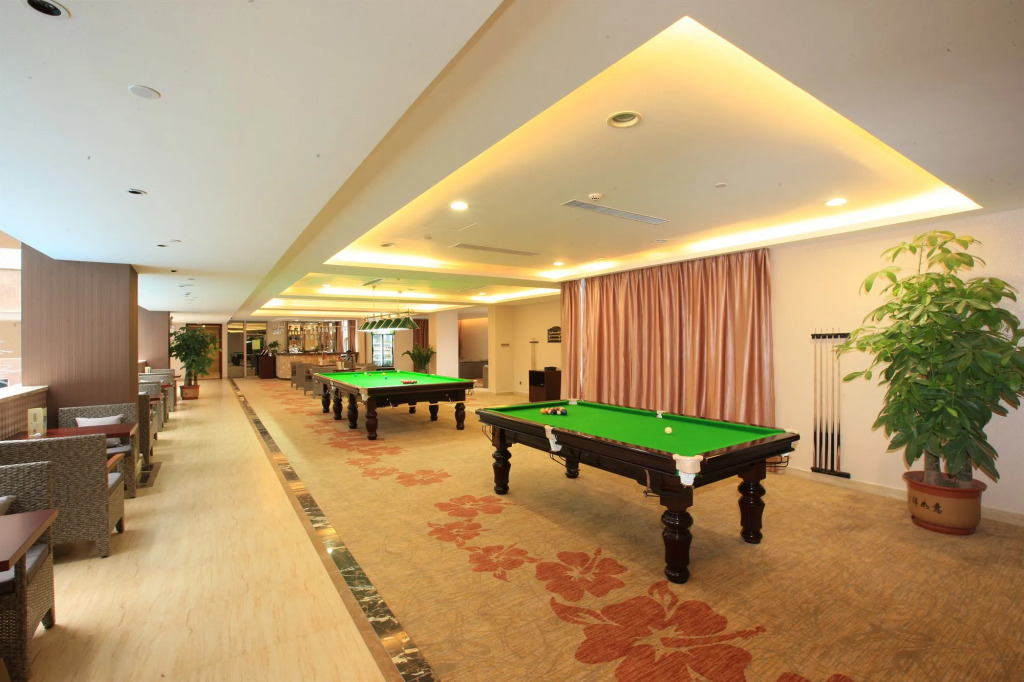 Avant-Garde Hotel