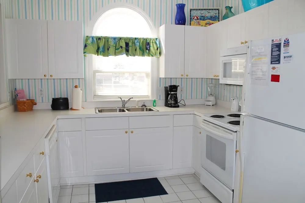 224 Wedgewood