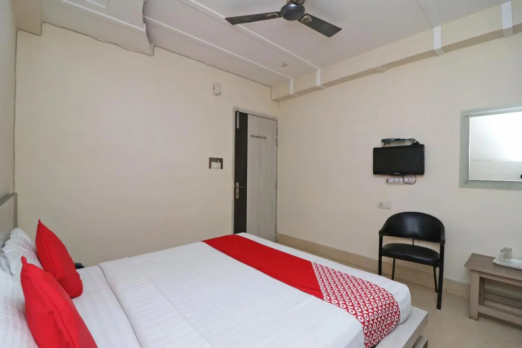 Hotel Mandiram