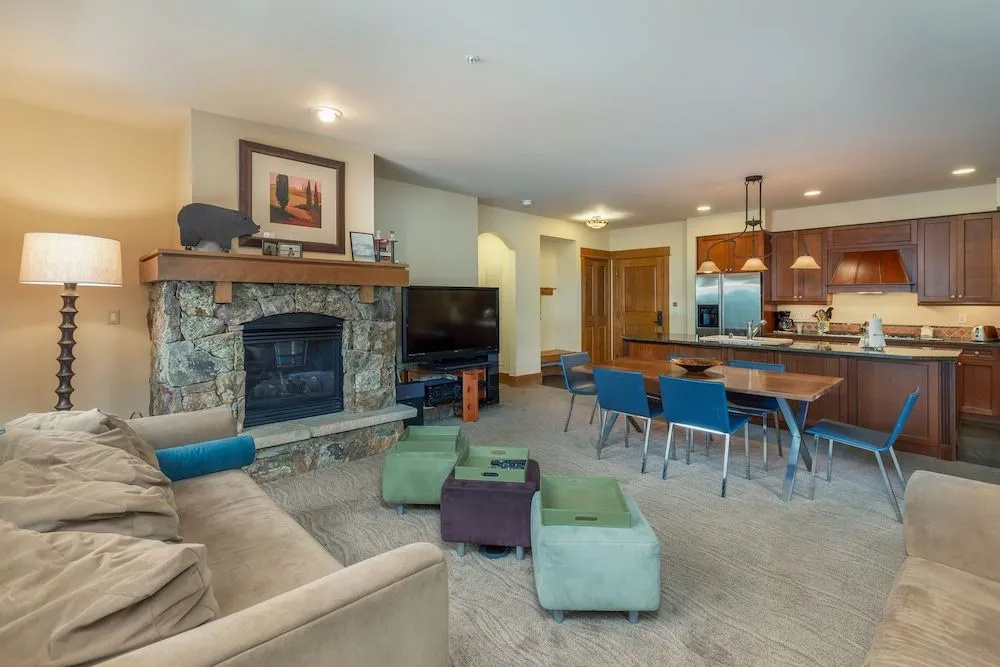 Lone Eagle #3009 - 2 Br Condo