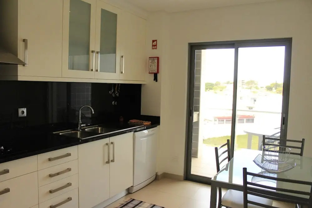 Apartment With 2 Bedrooms in Quarteira, With Pool Access, Furnished Ga
