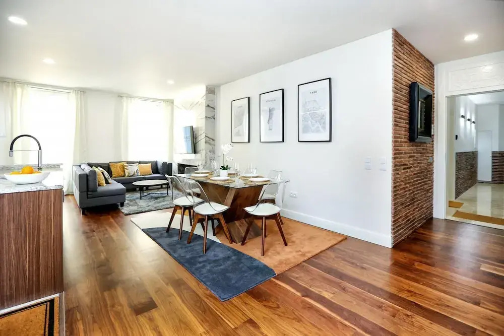 Green & Gorgeous - 3 bedroom Getaway in the Heart
