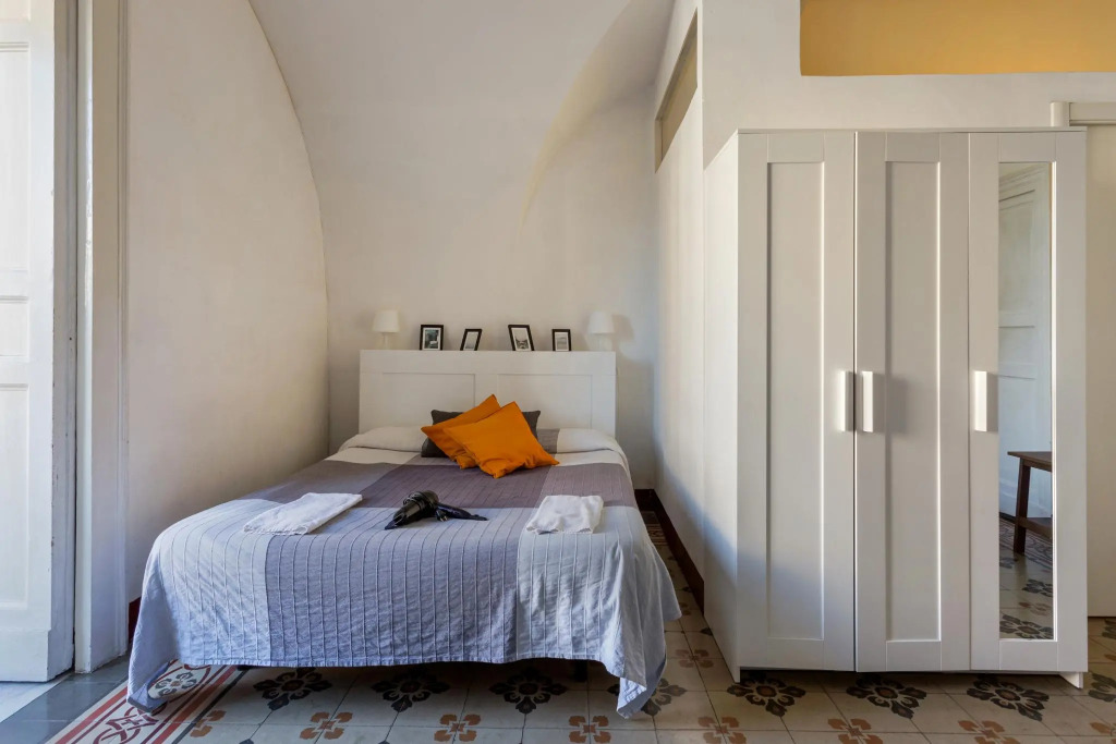 Da Gianni e Lucia Rooms with bathroom in the city center