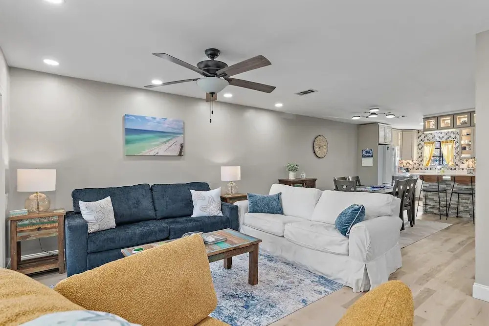 Misty Cove 206- Misty Cove Escape