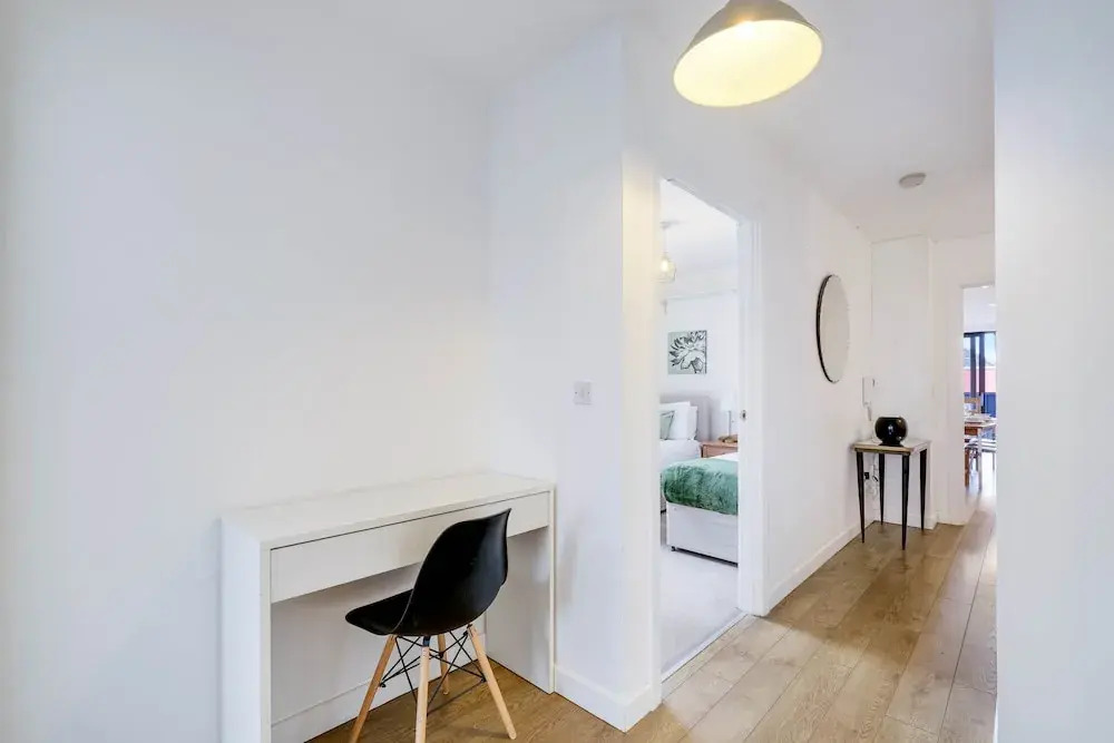 Bovet 3 Bedroom 1 Bathroom Apartment