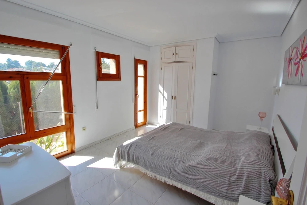Emma - sea view holiday home with private pool in Benissa