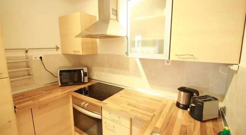 Rose Serviced Apartments