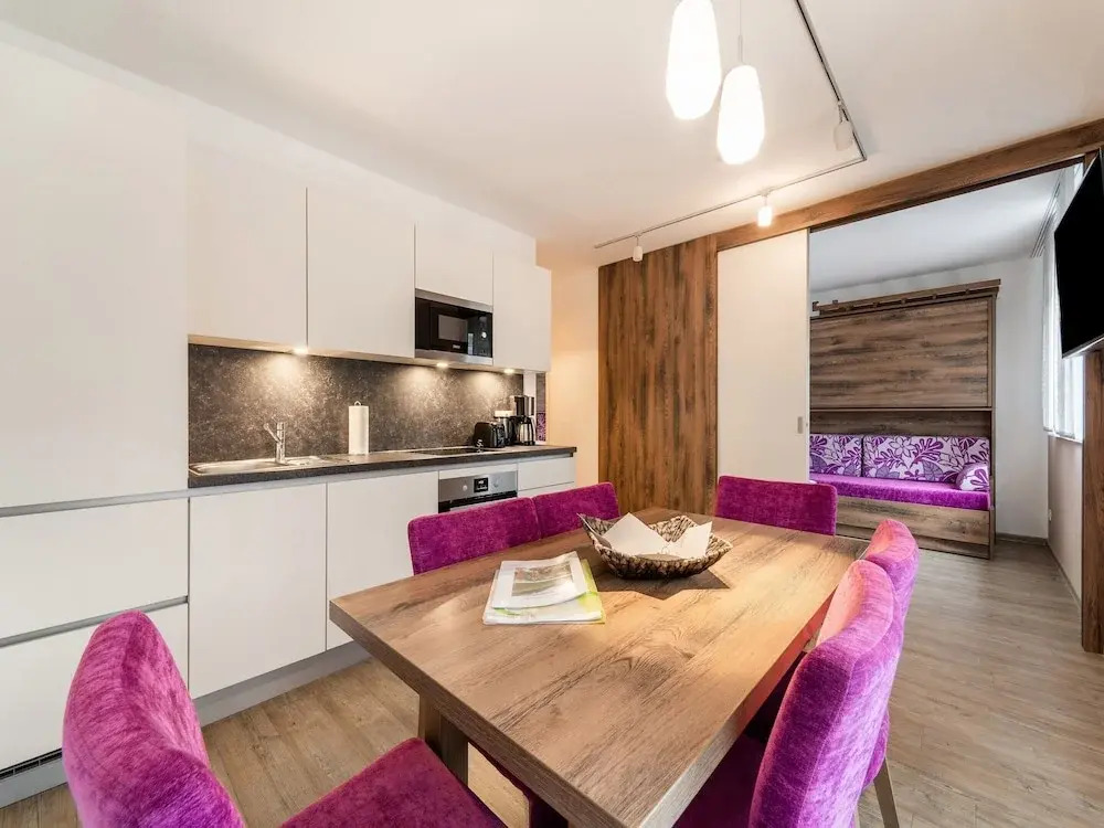 Large Apartment in Sankt Georgen With Balcony