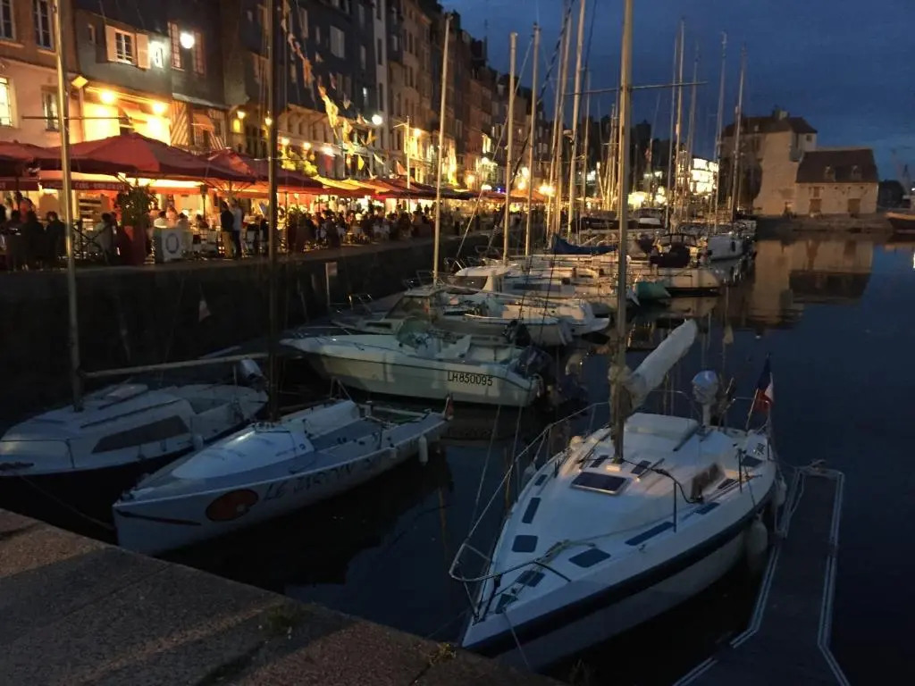 Le Petit Paradis