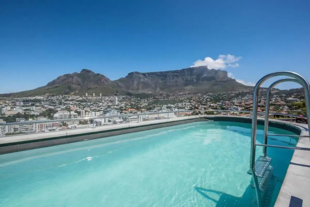 Spectacular Modern Apartment in Vibrant Bokaap