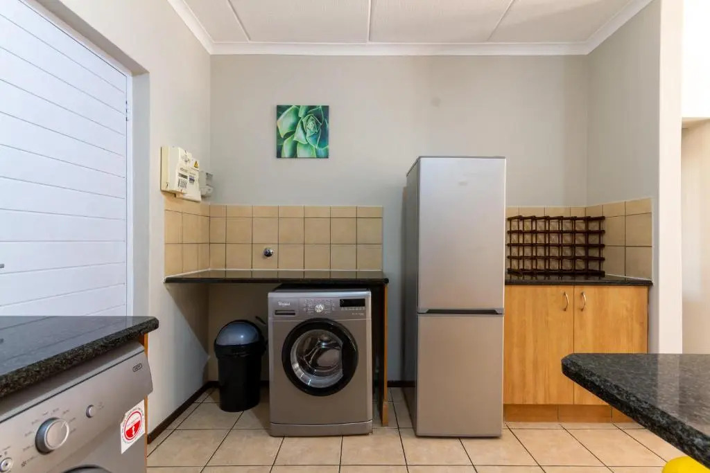 82 NOLE 2bed 2 bath apartment
