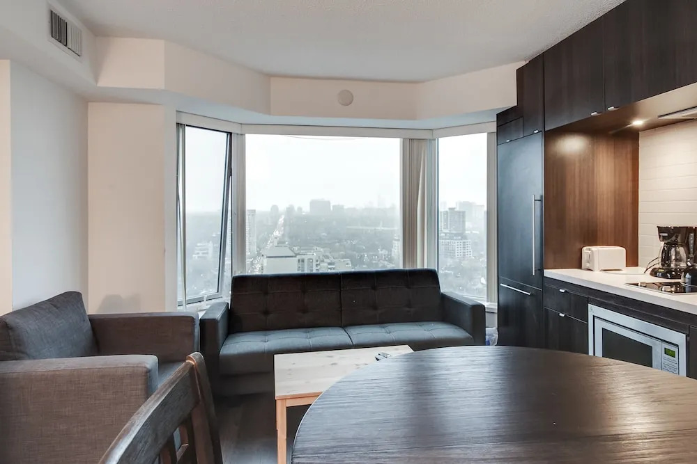 Execstay - Luxury Yorkville Suites