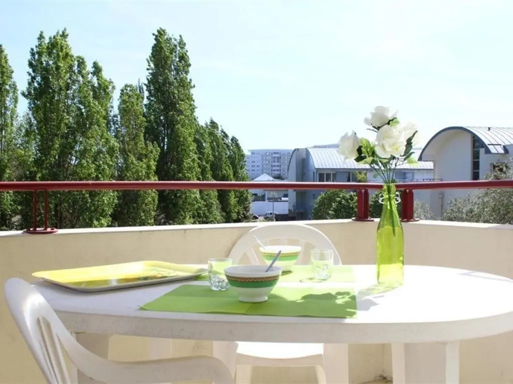 Appartement La Rochelle, 1 pièce, 2 personnes - FR-1-246-137