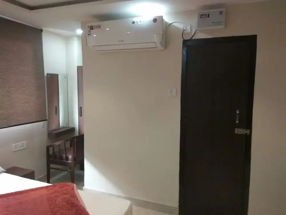 Hotel Ashiana