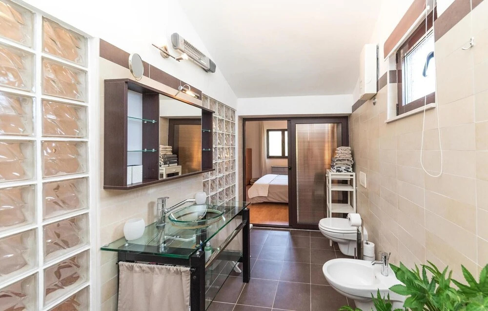 Amazing Apartment in Kastel Novi With 2 Bedrooms, Wifi and Outdoor Swimming Pool