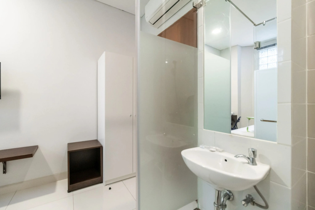 Urbanview Hotel Casa Kota Mangga Besar