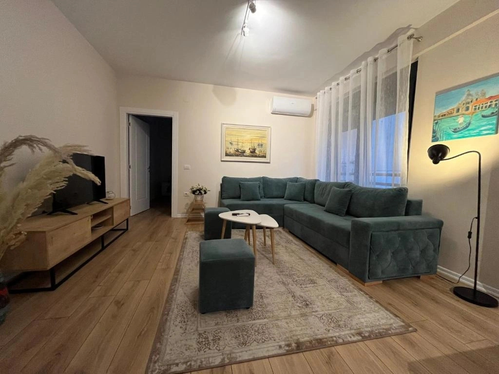 Comfy condo 6 minutes from downtown & Free Parking
