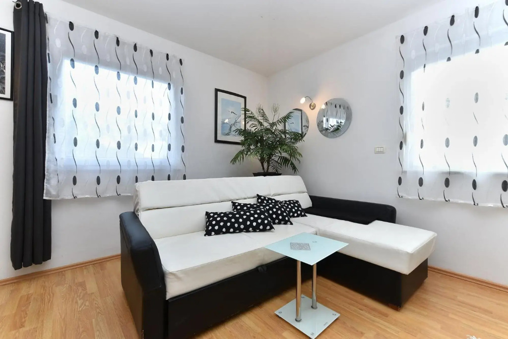 House Kacana 2163