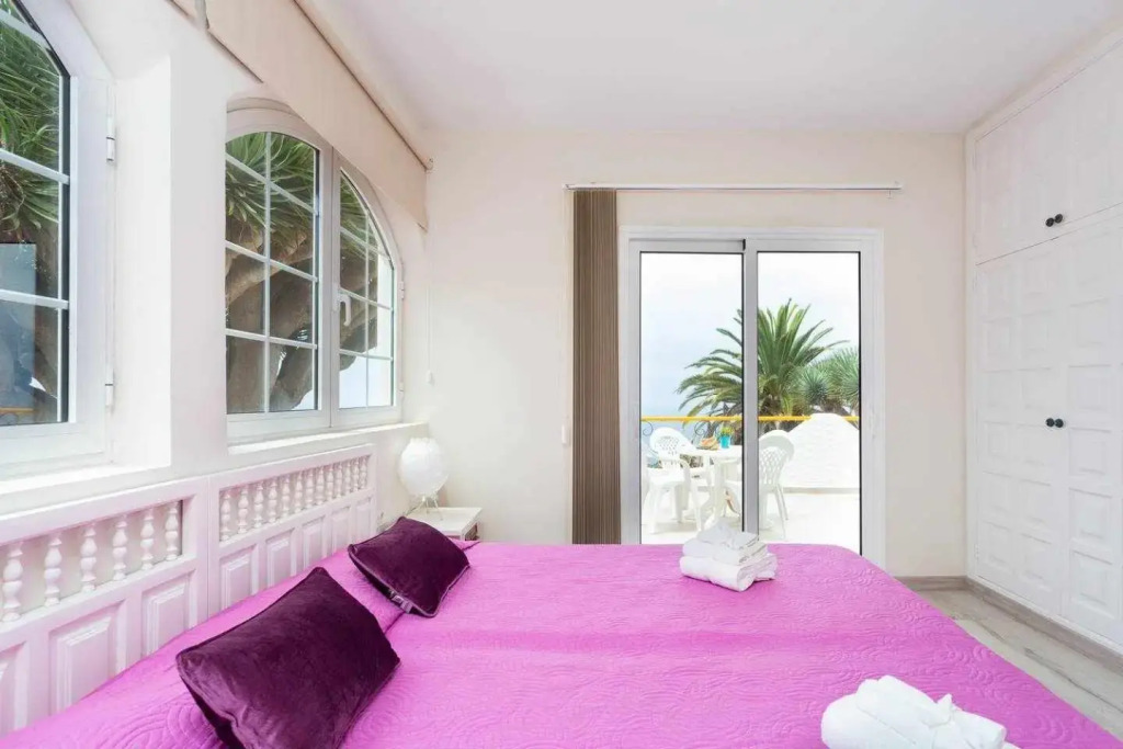 Acogedora Vivienda vacacional en Tenerife con vistas piscina y WIFI