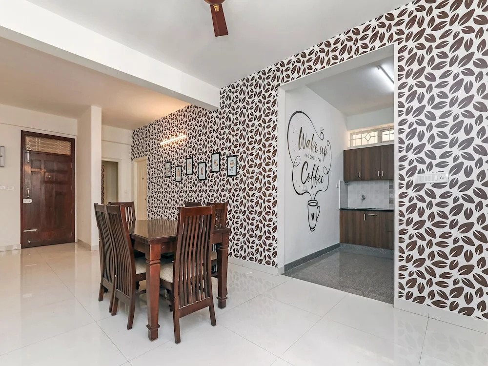 OYO 10026 Hotel Kings Suites