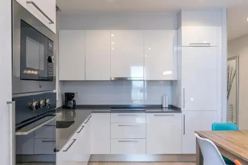 Zurriola Suites2 by Forever Rentals