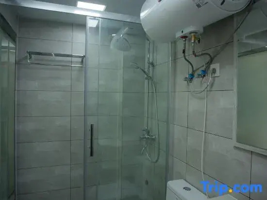 Jingxian Huisu Qiaojia B&B (Moon Bay Branch)