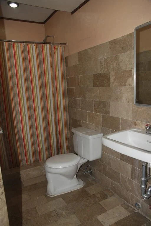 Robelle Hotel