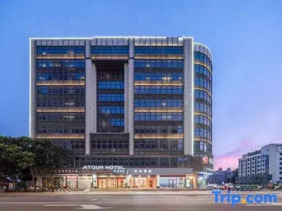Lucky Hotel