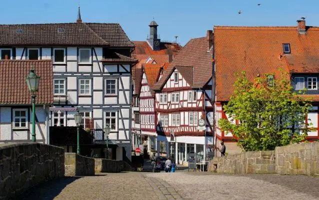 Haus an der Brücke 2