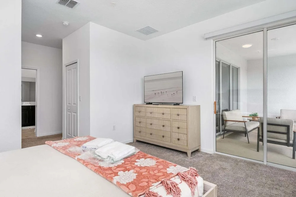 Spacious 3BR Home in Champions Gate Near Theme Park