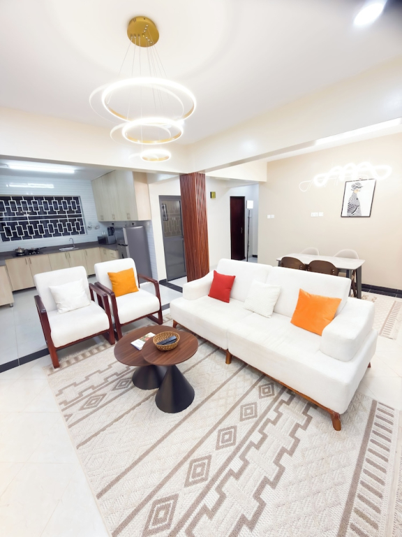 Charm Luxe Homes