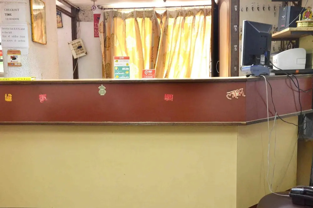 Prashant Hotel