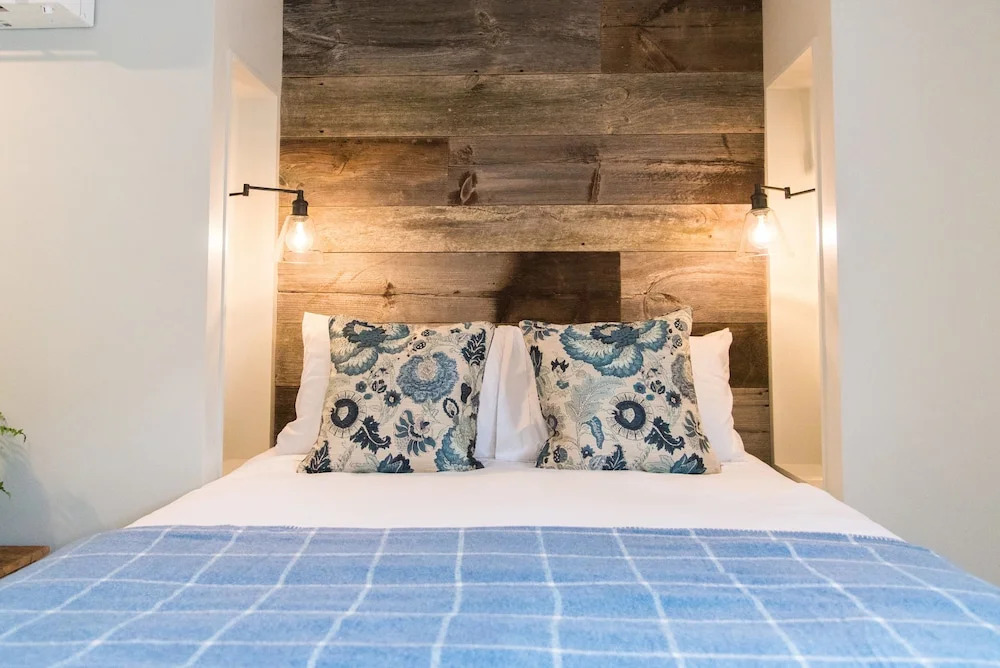 Bear Mountain Inn