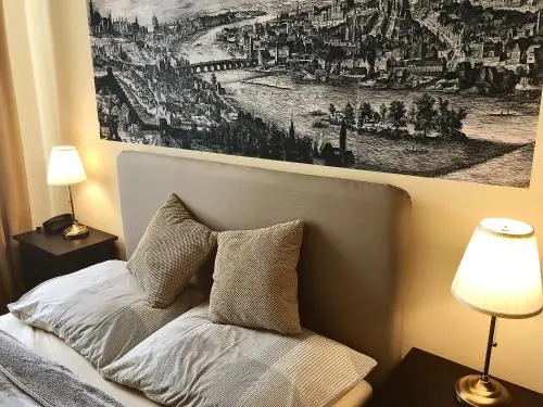 Light Rooms Prague